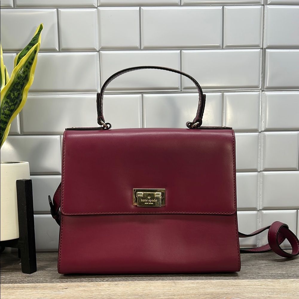 Kate Spade Crossbody Purse - Cute and Classy